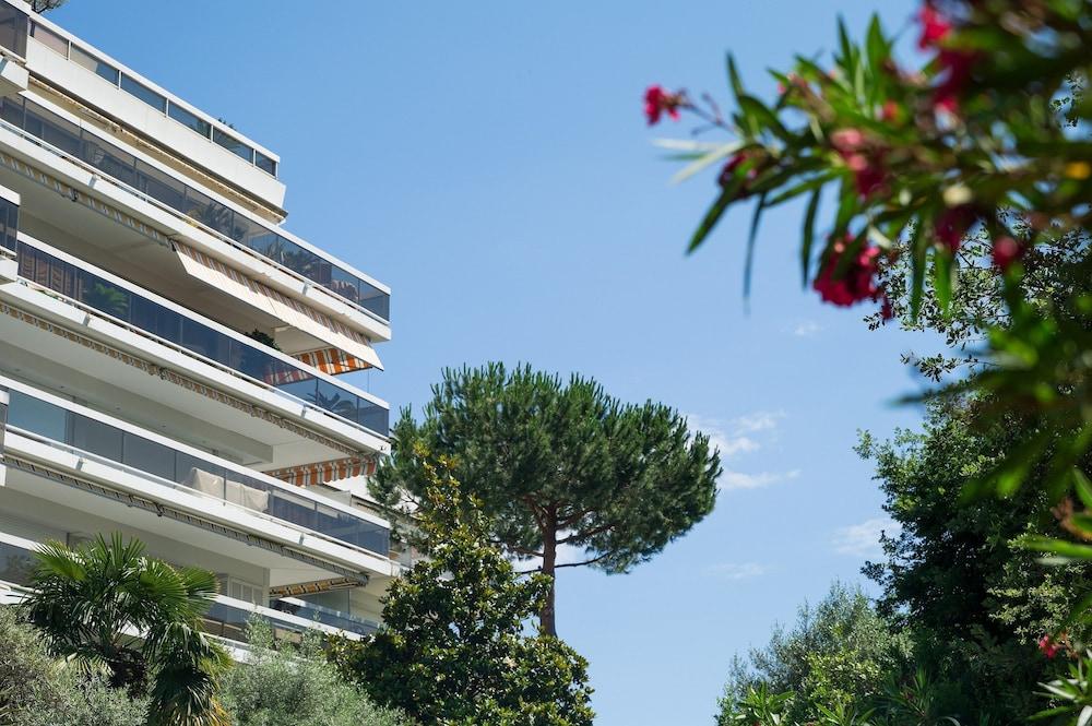 Residence Pierre & Vacances La Rostagne Juan-les-Pins Exterior photo