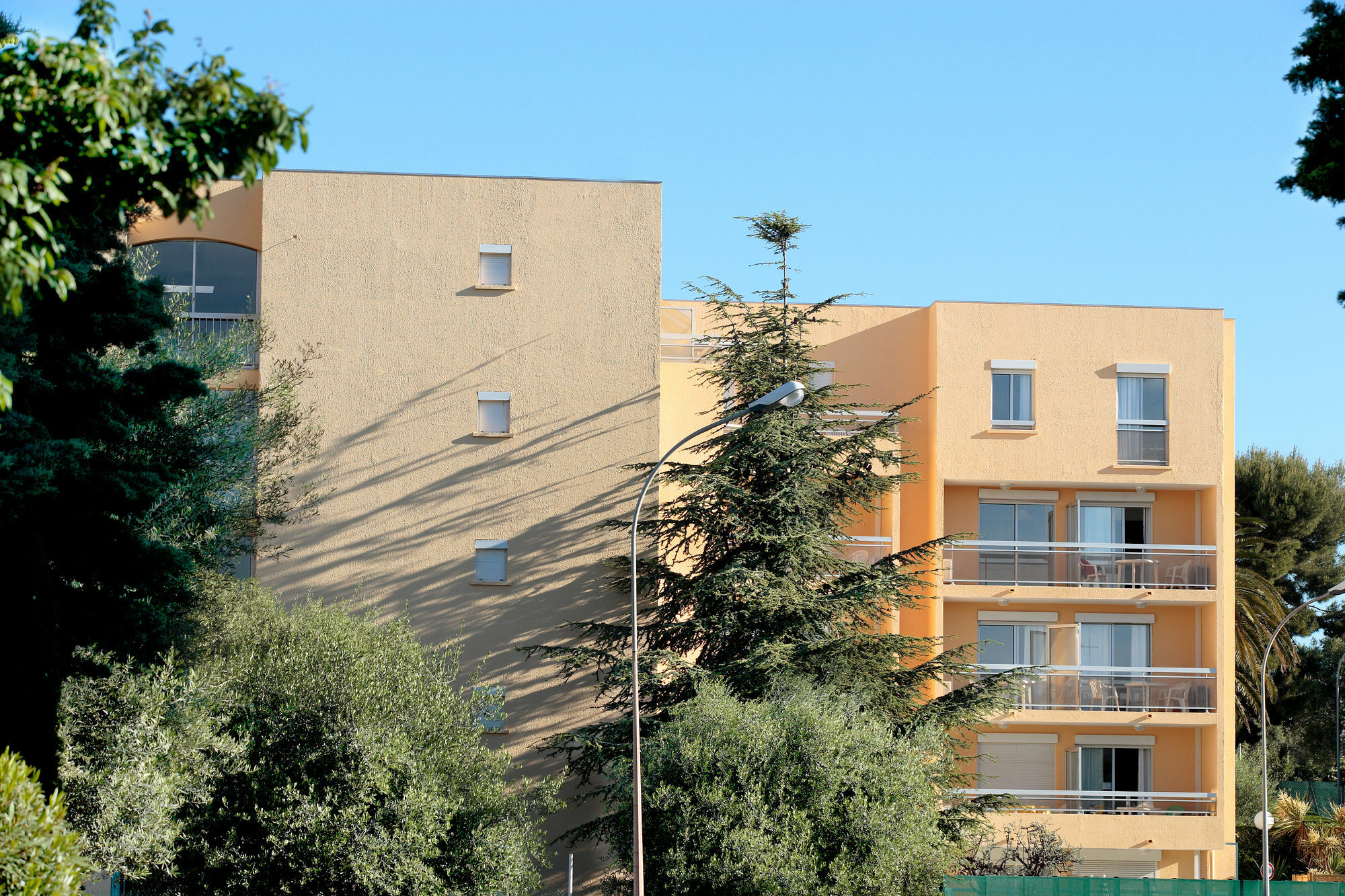 Residence Pierre & Vacances La Rostagne Juan-les-Pins Exterior photo